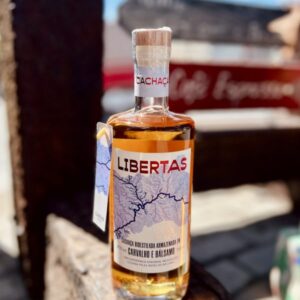 Cachaça Libertas Carvalho Americano e Bálsamo 750ml