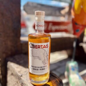 Cachaça Libertas Carvalho Americano e Putumuju 750ml