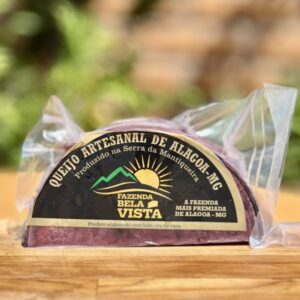 Queijo Artesanal Fazenda Bela Vista Paresão Marinado no Vinho Meia Peça