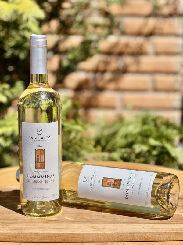 Vinho Fino Branco Seco Luiz Porto Dom De Minas Sauvignon Blanc 750ml ...